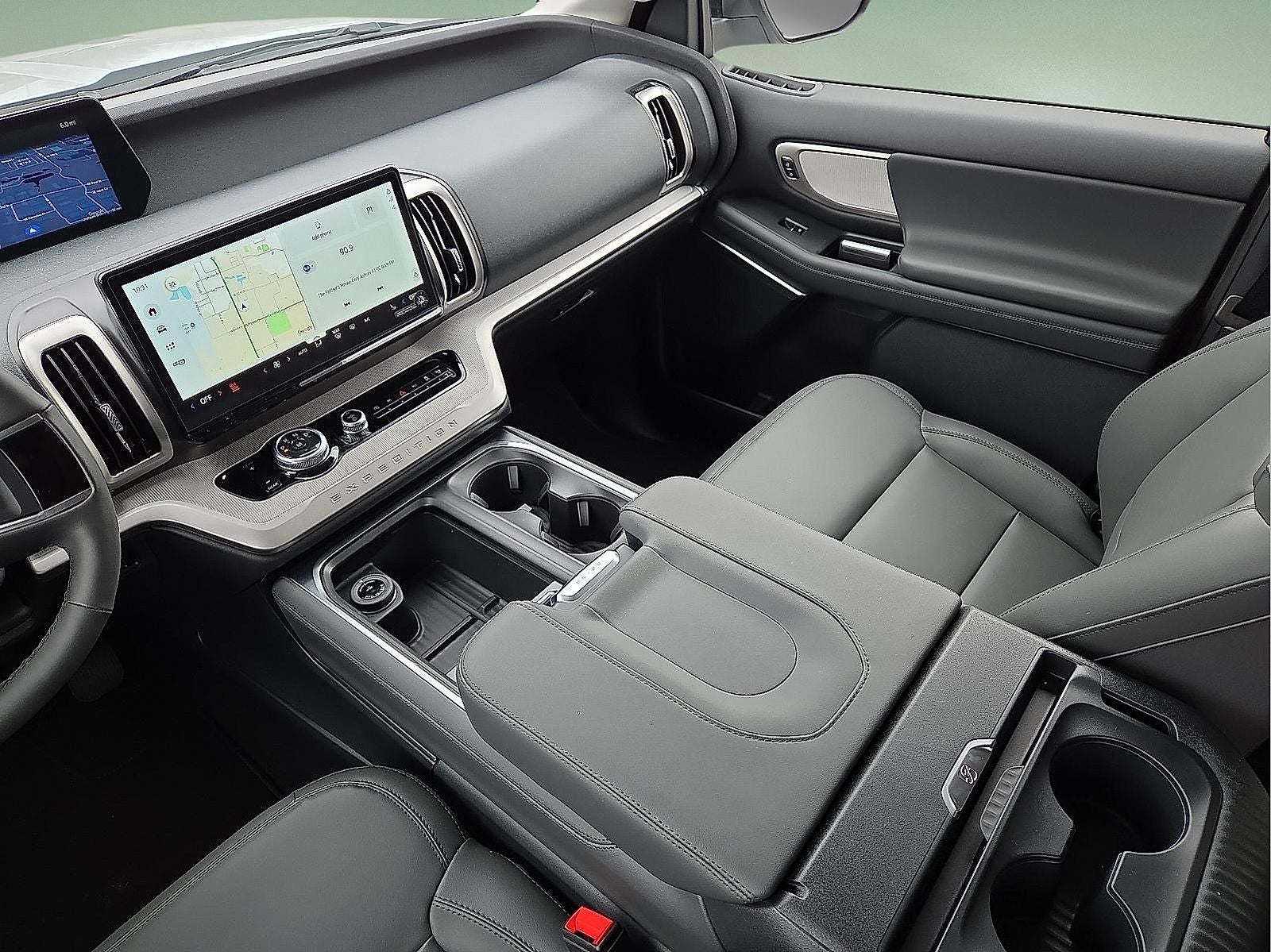 2026 Ford Expedition Active