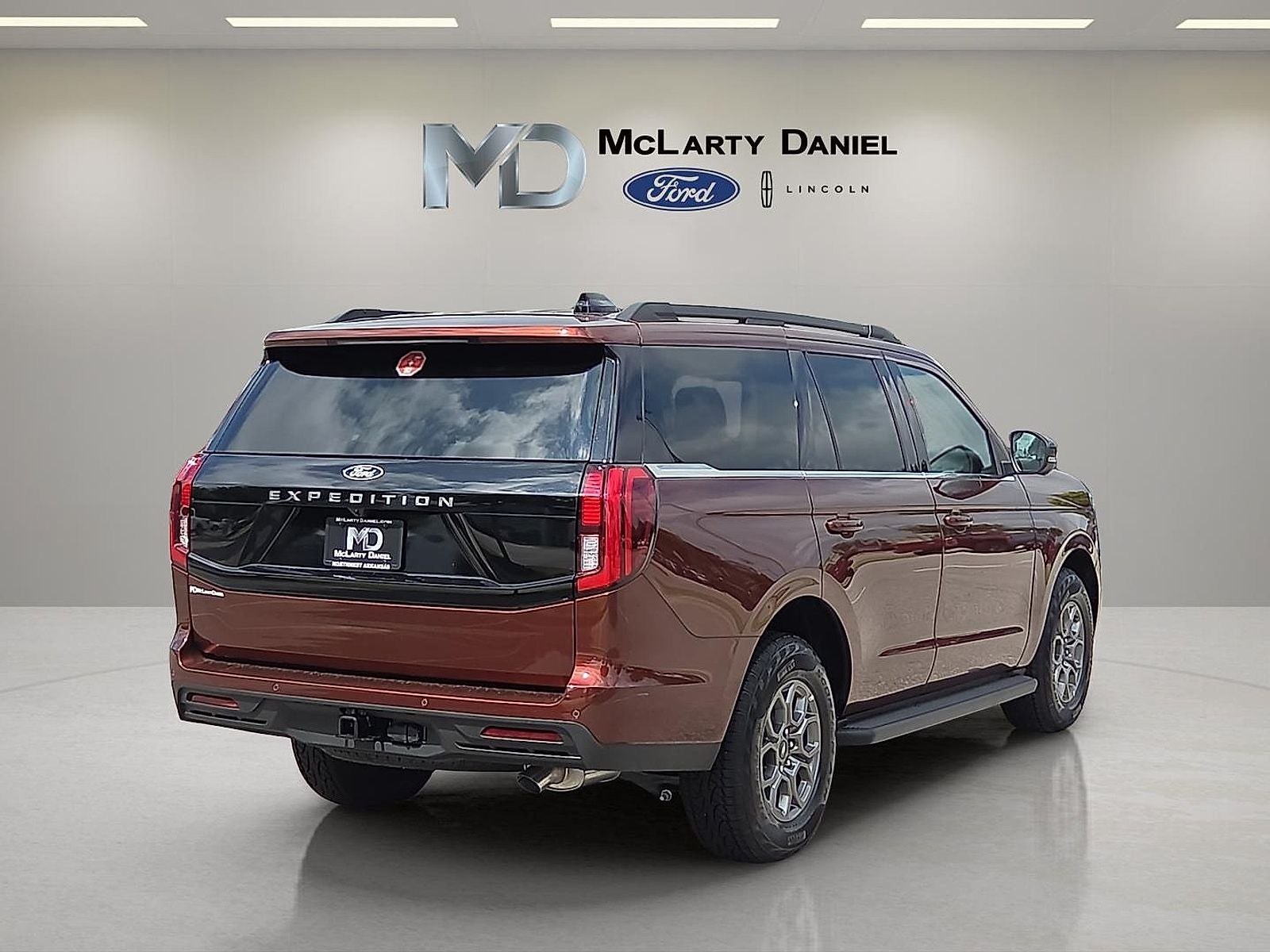 2027 Ford Expedition Active