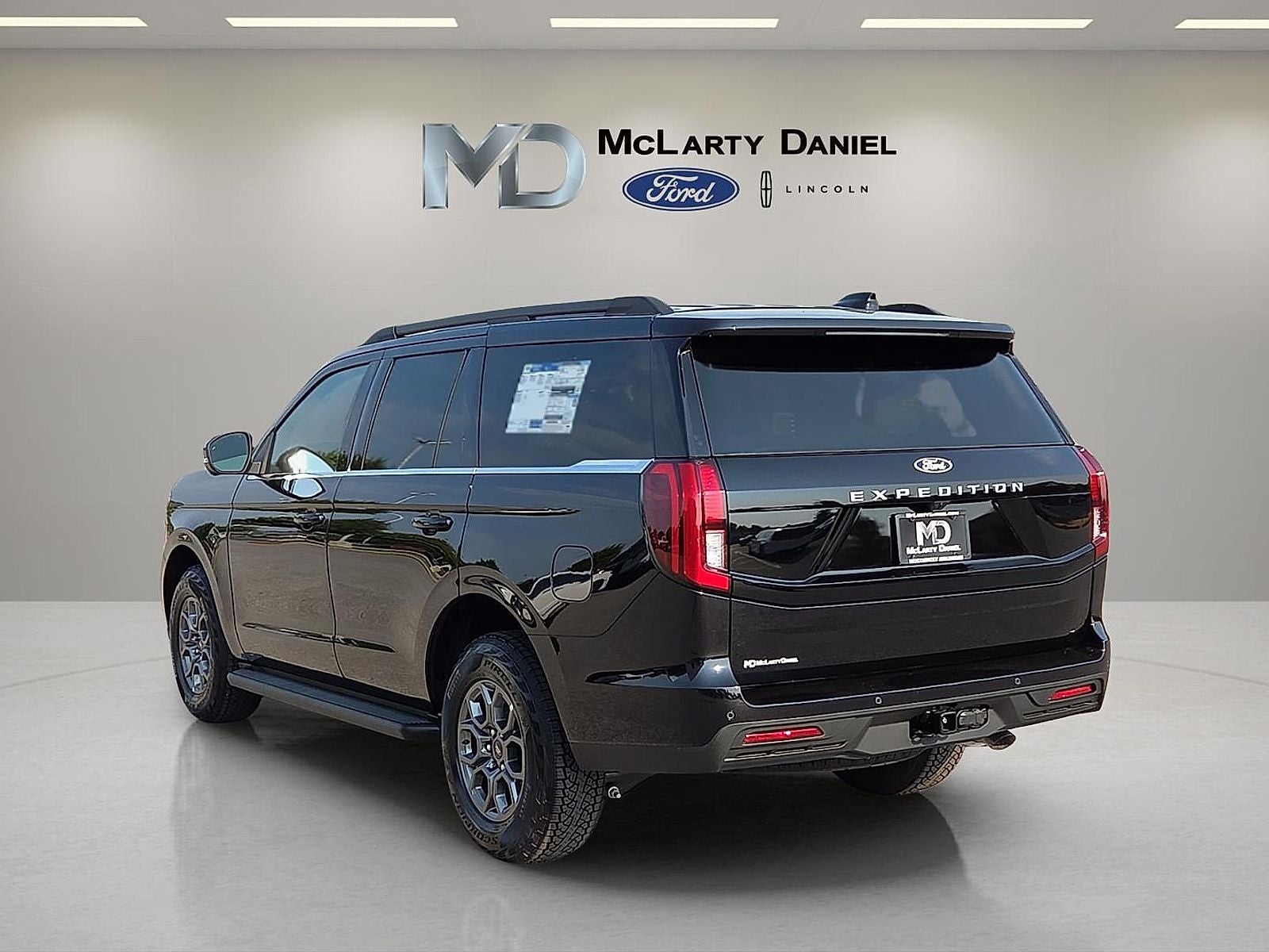 2027 Ford Expedition Active