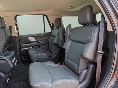 2027 Ford Expedition Active