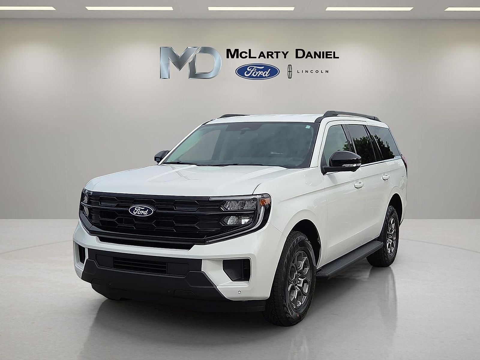 2027 Ford Expedition Active