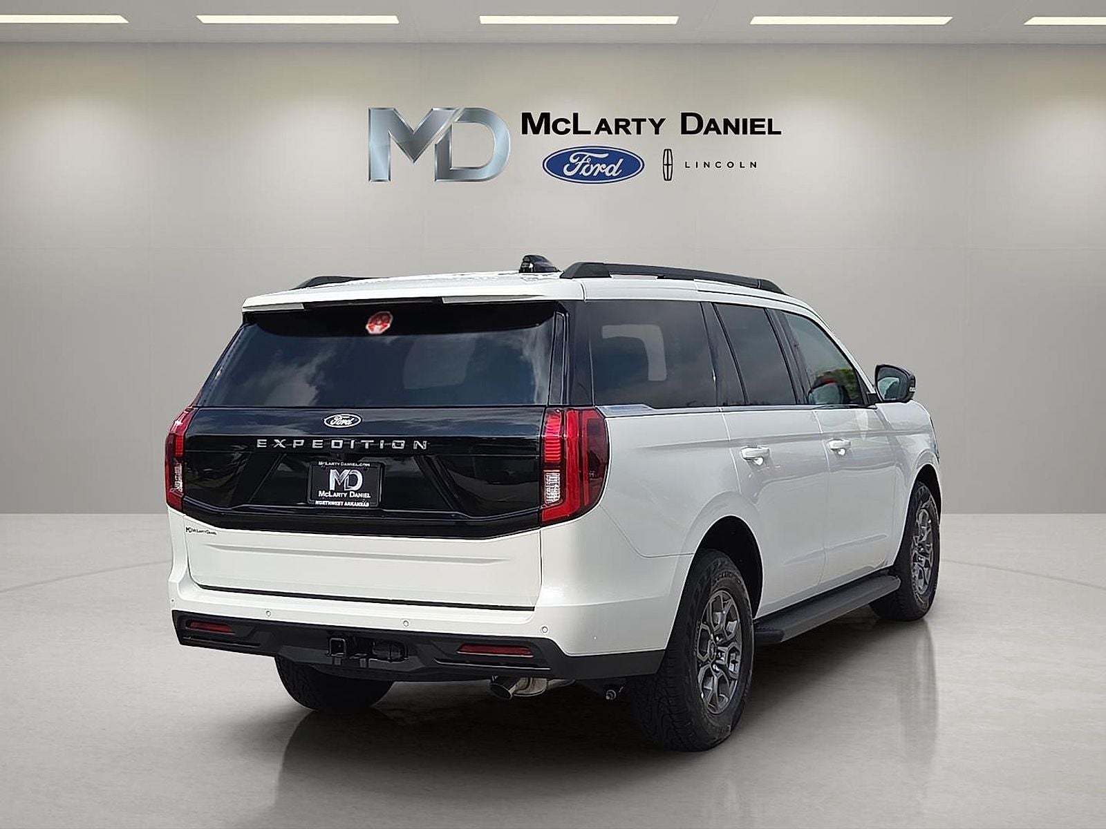 2027 Ford Expedition Active