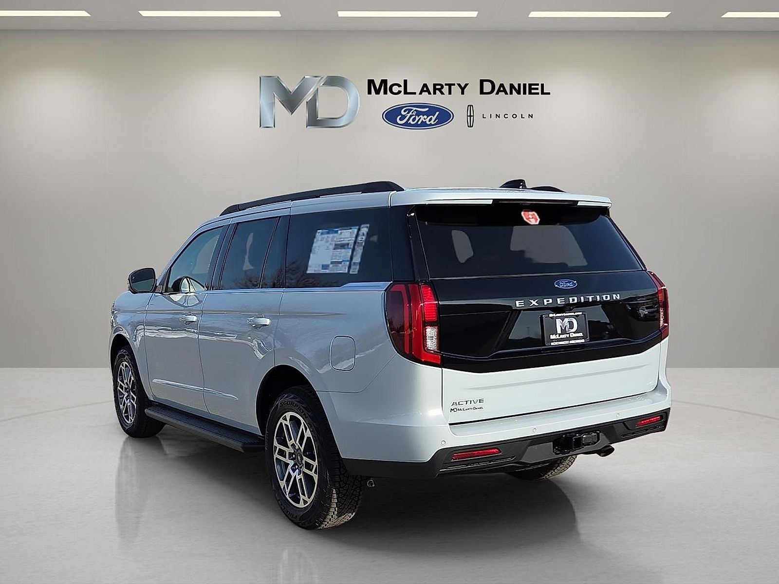 2026 Ford Expedition Active