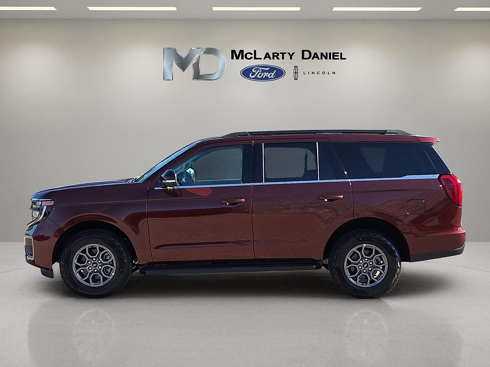 2027 Ford Expedition Active