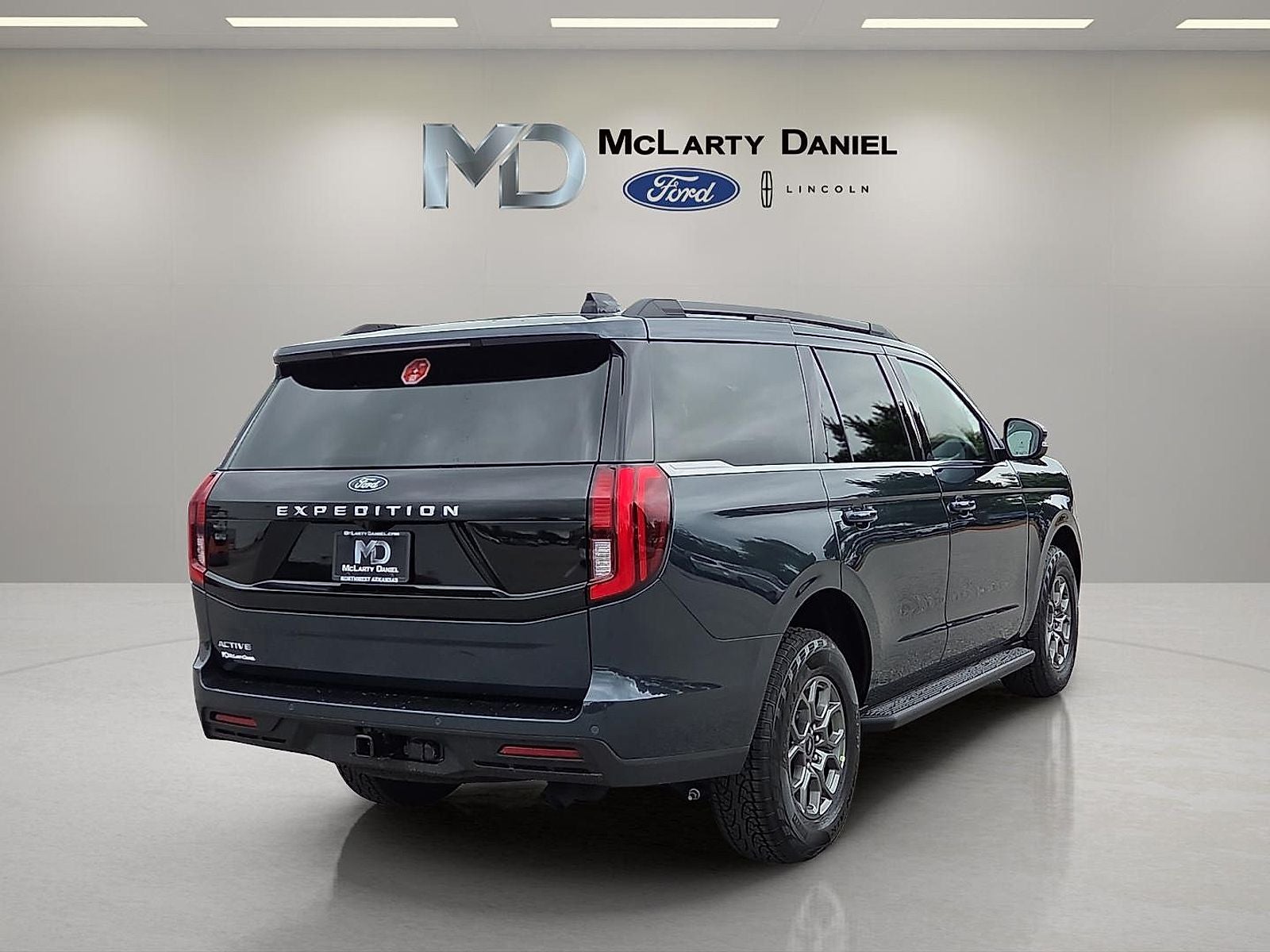 2026 Ford Expedition Active