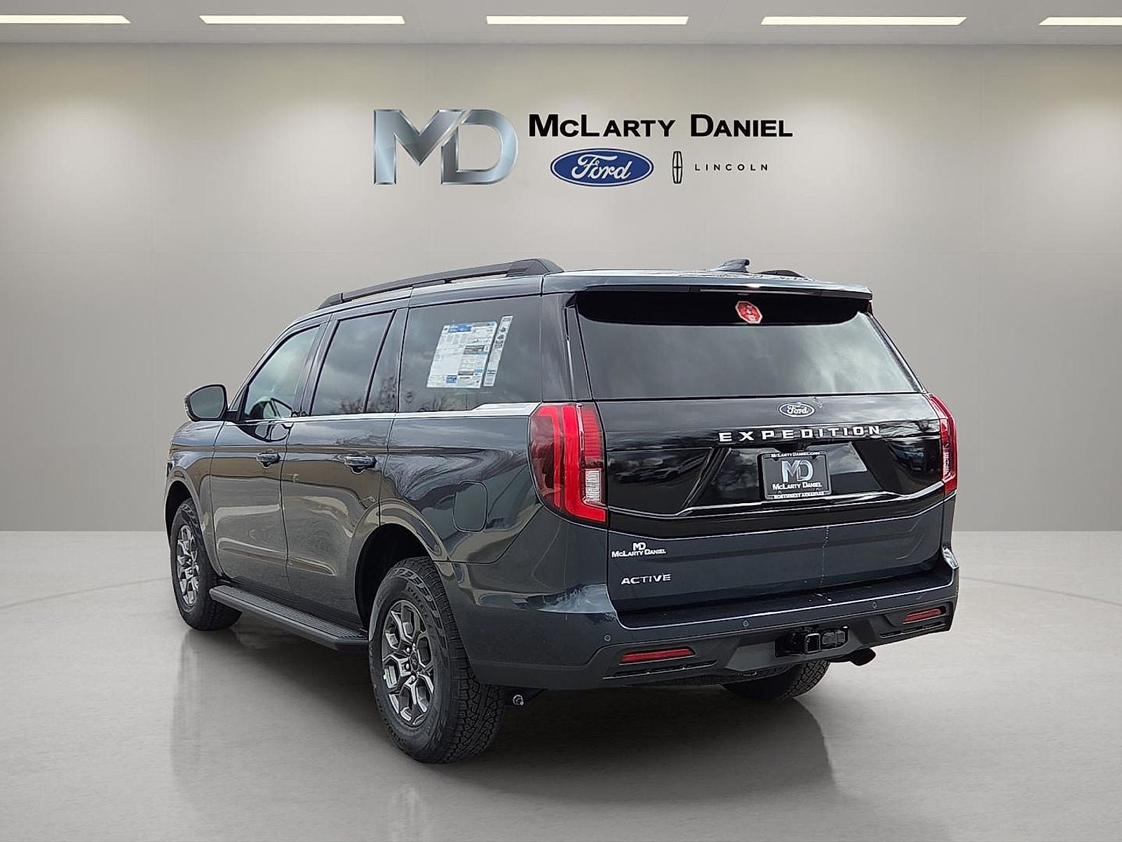 2026 Ford Expedition Active