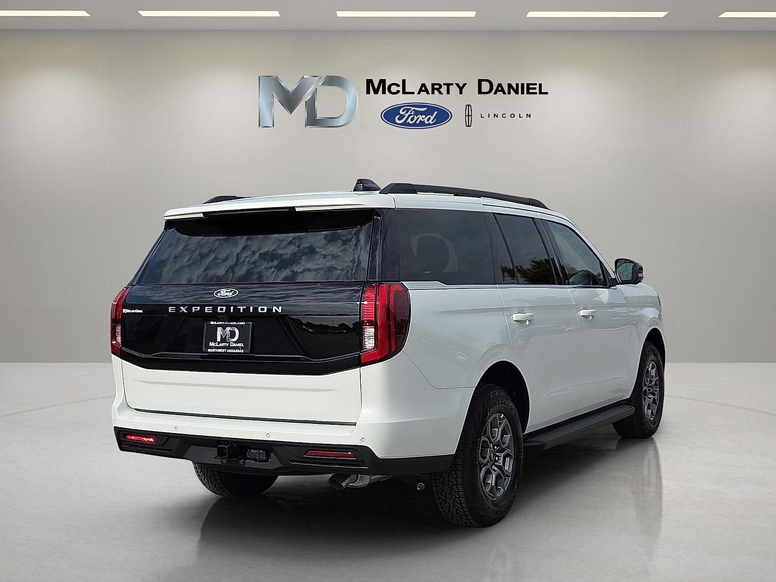 2027 Ford Expedition Active