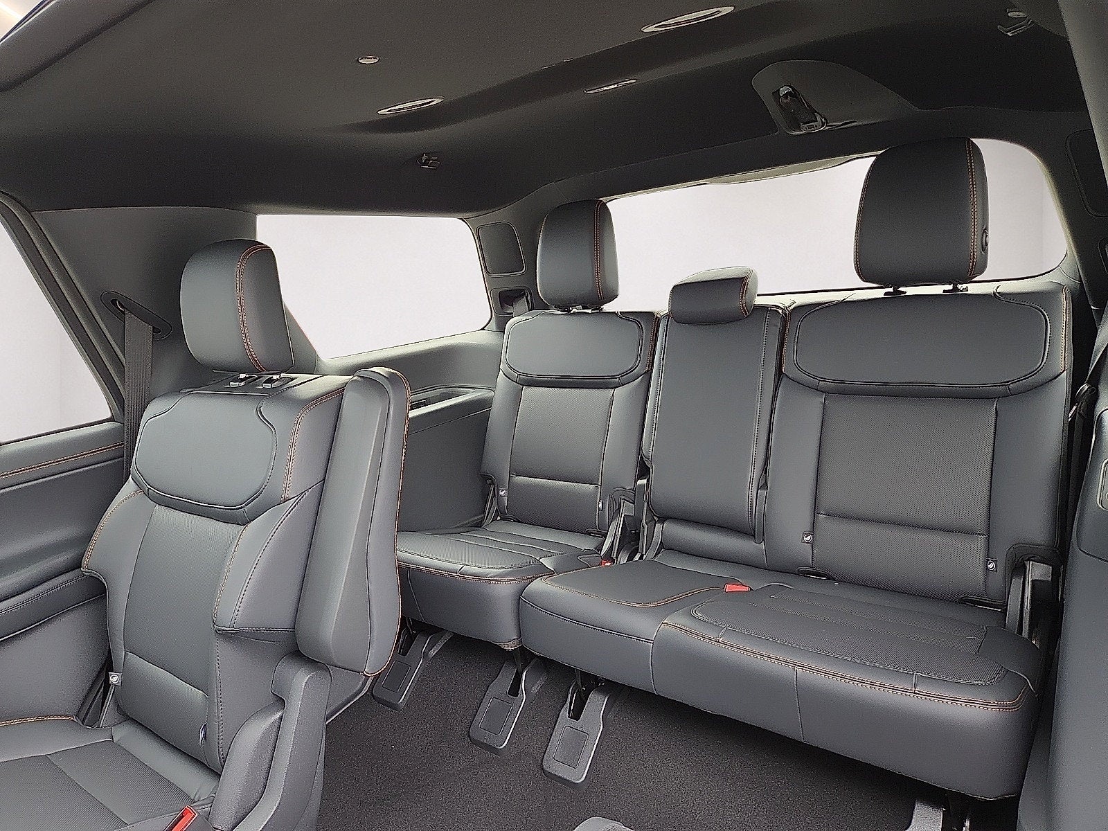 2027 Ford Expedition Tremor