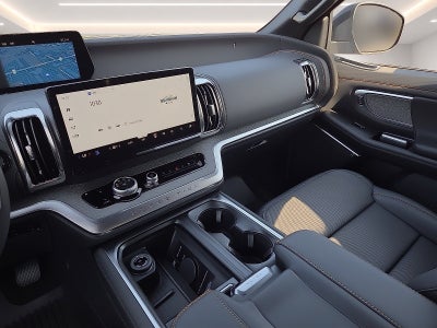 2027 Ford Expedition Tremor