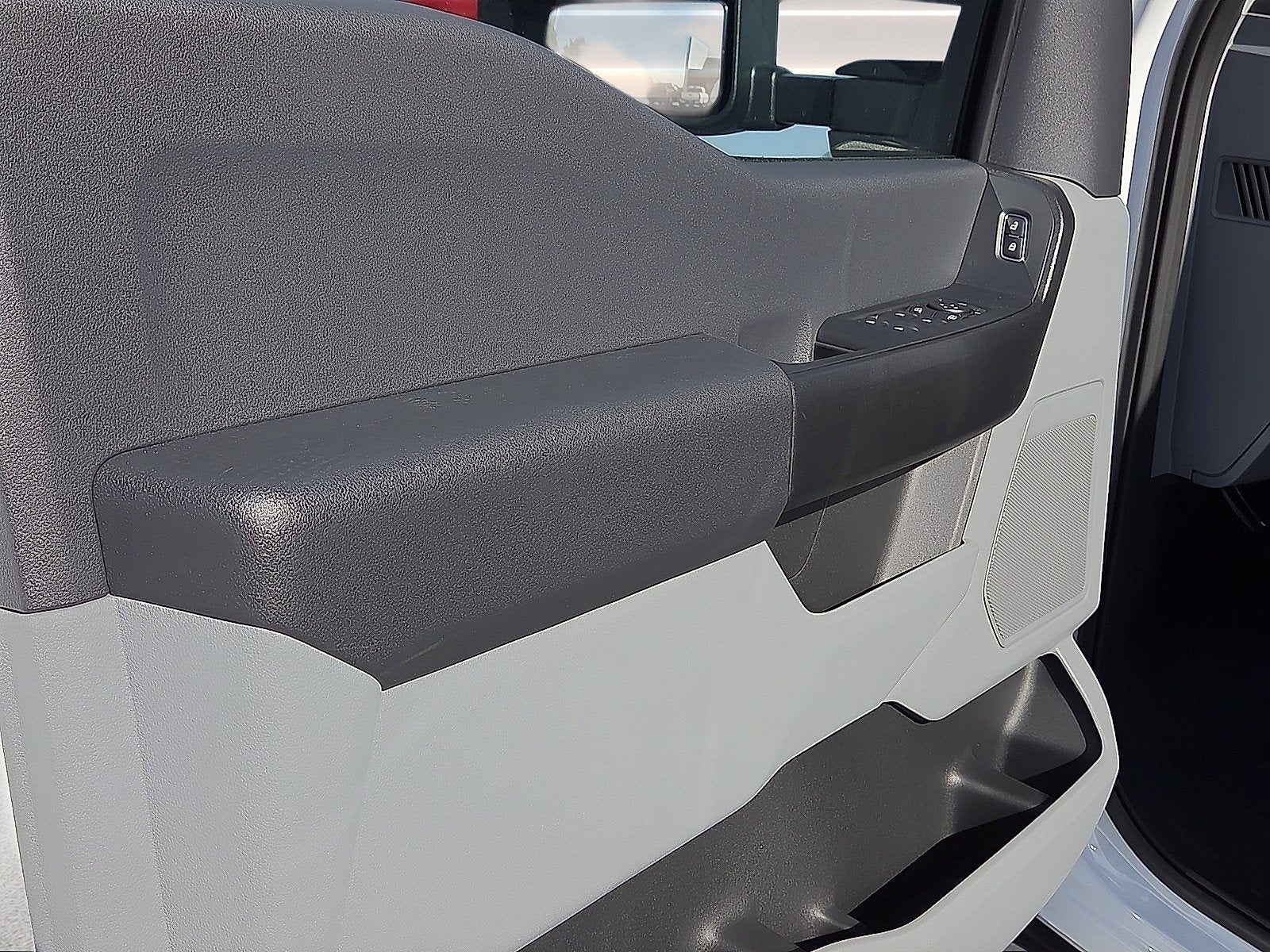 2027 Ford F-250SD XL