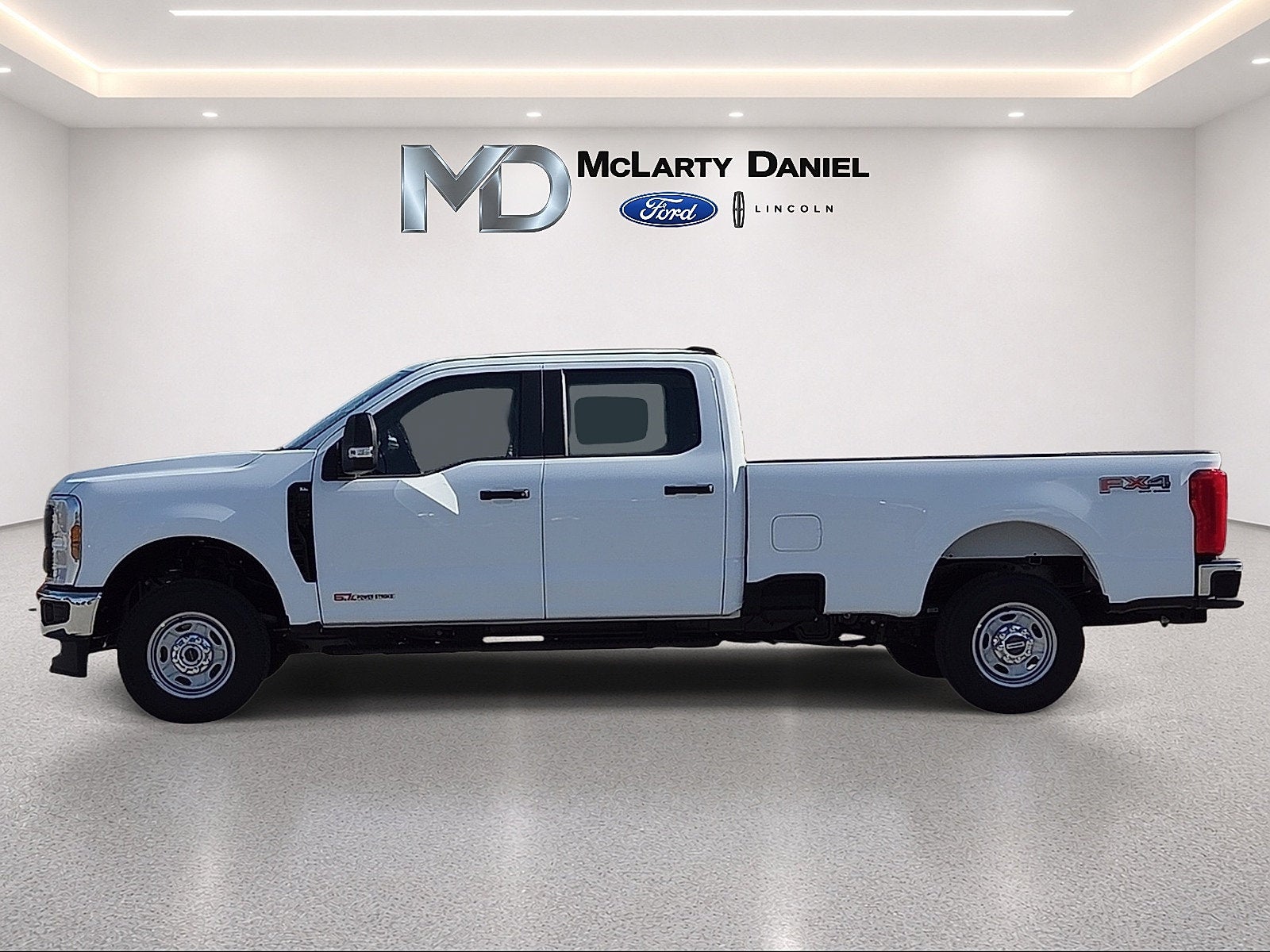 2027 Ford F-250SD XL