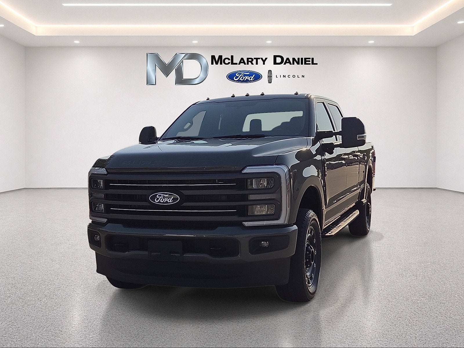 2027 Ford F-250SD XLT