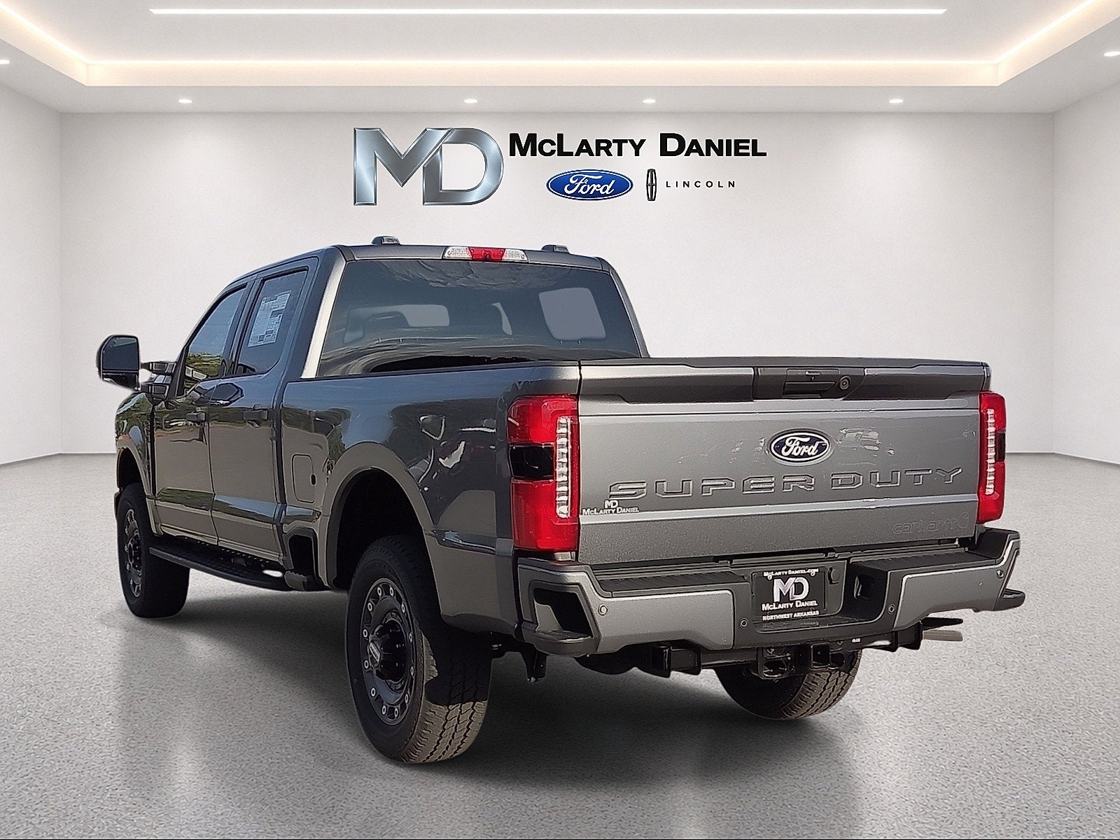 2027 Ford F-250SD XLT