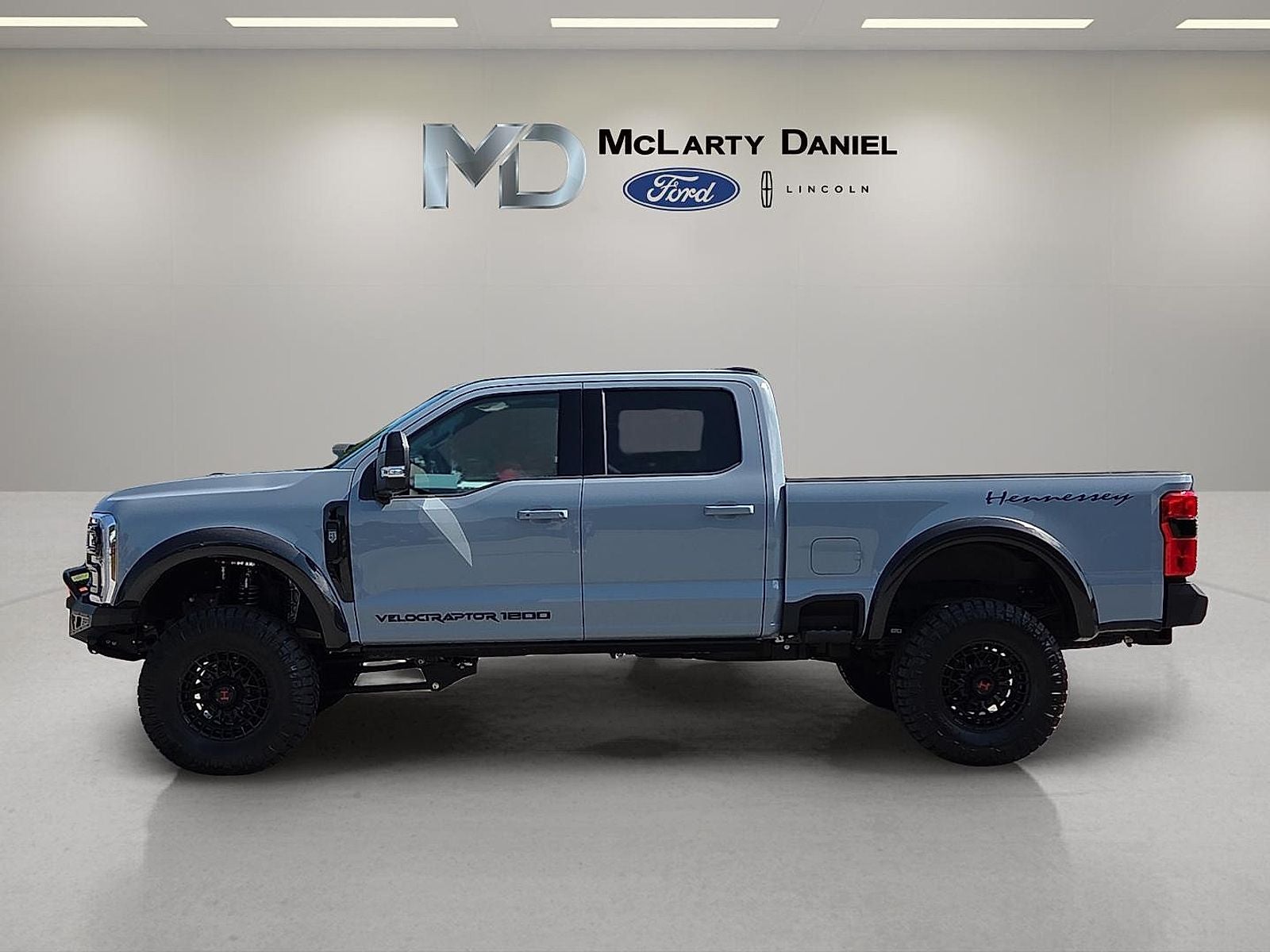 2026 Ford F-250SD Hennessey Velociraptor
