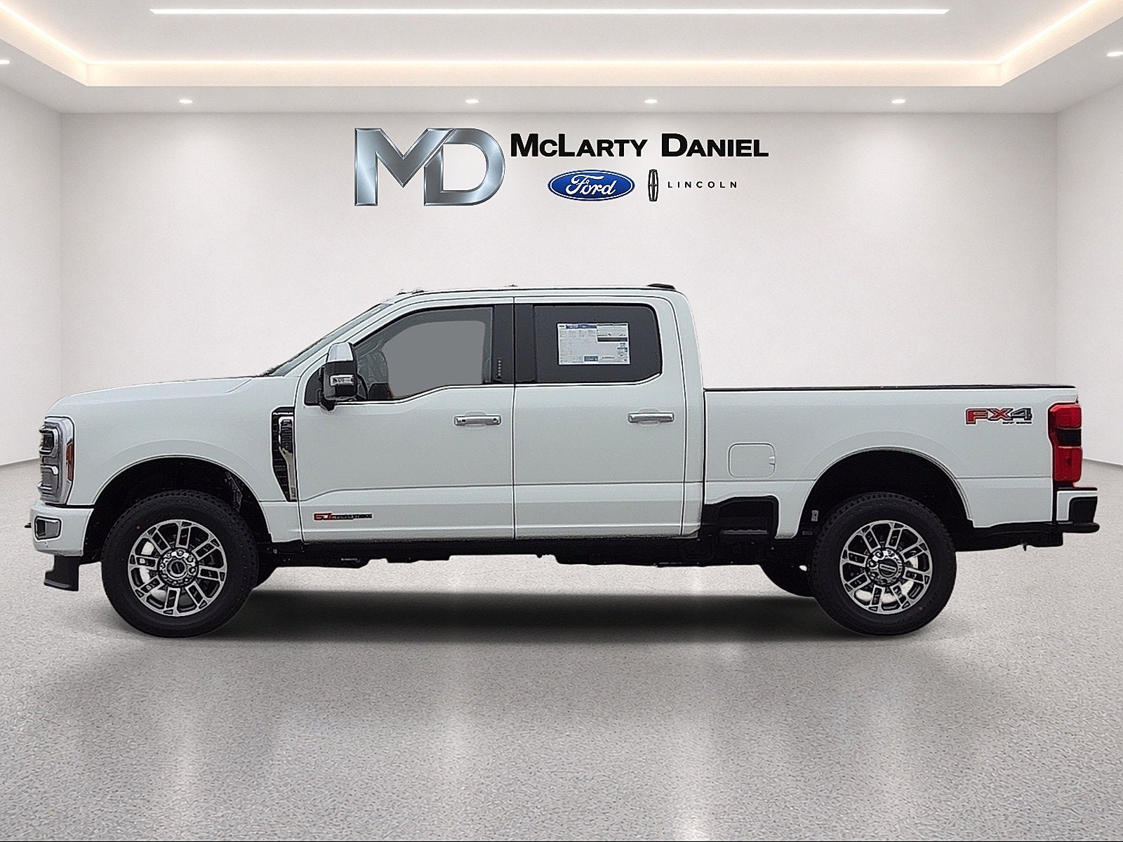 2027 Ford F-250SD Platinum