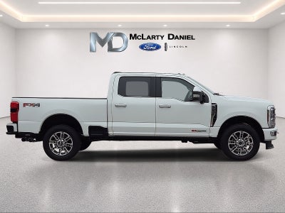 2027 Ford F-250SD Platinum