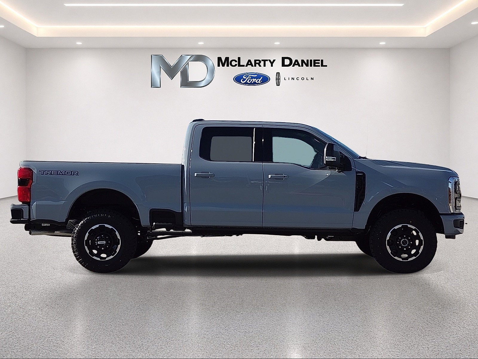 2027 Ford F-250SD Lariat