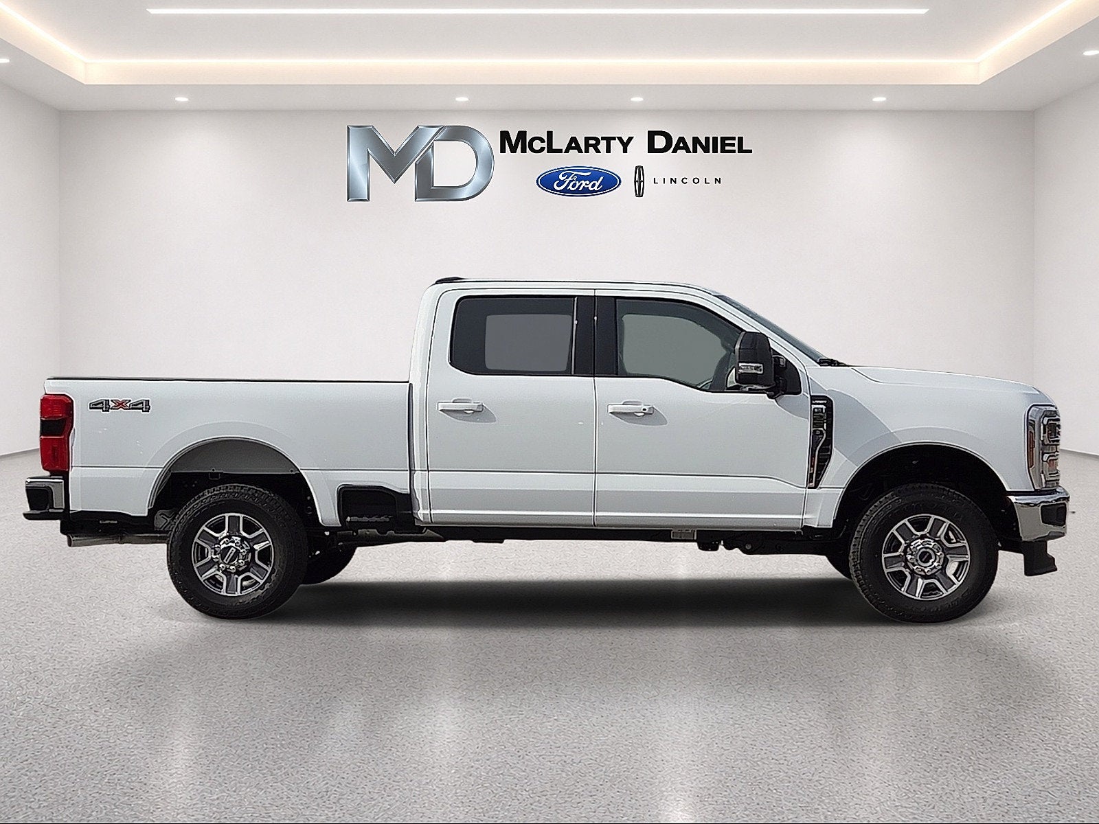 2027 Ford F-250SD Lariat