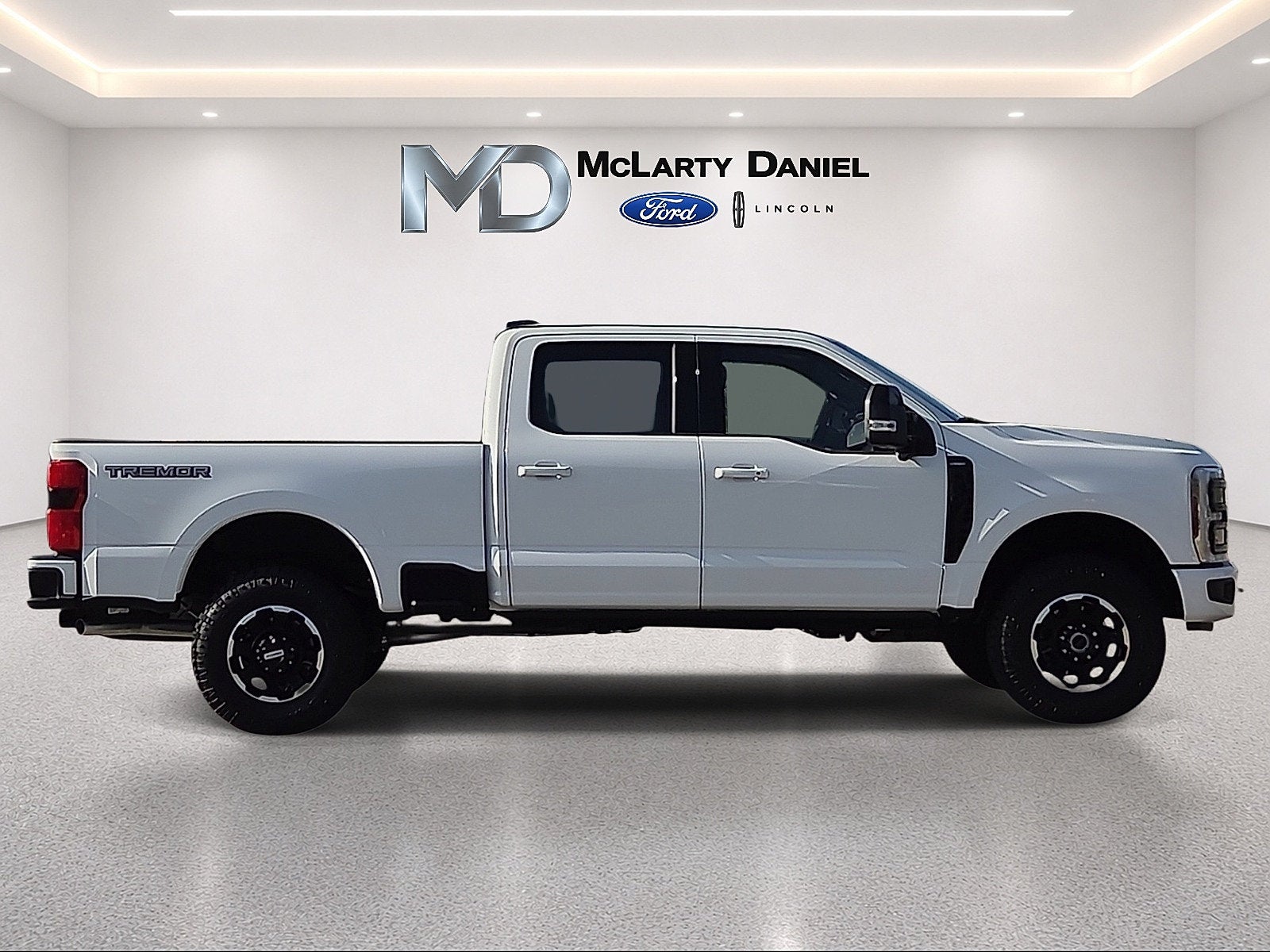 2027 Ford F-250SD Lariat