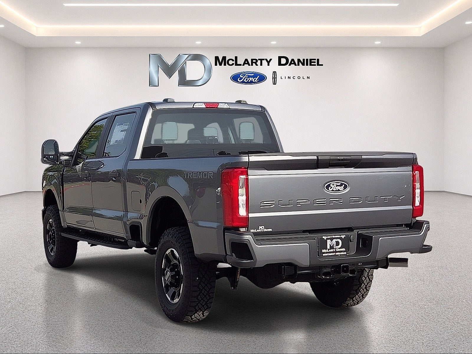 2027 Ford F-250SD XL