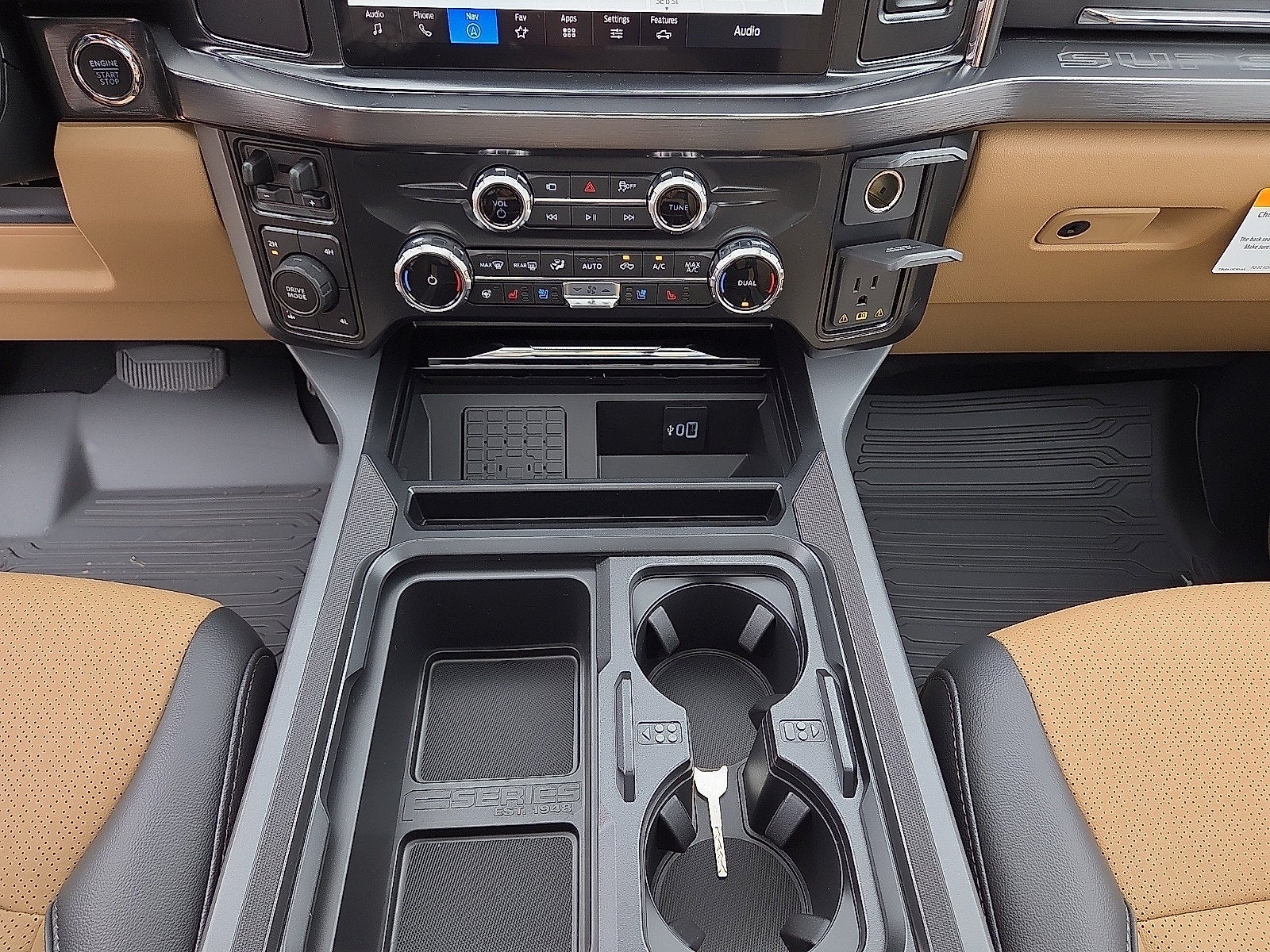 2027 Ford F-350SD Lariat
