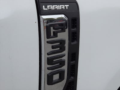 2027 Ford F-350SD Lariat