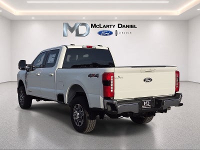 2027 Ford F-350SD Lariat