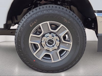 2027 Ford F-350SD Lariat