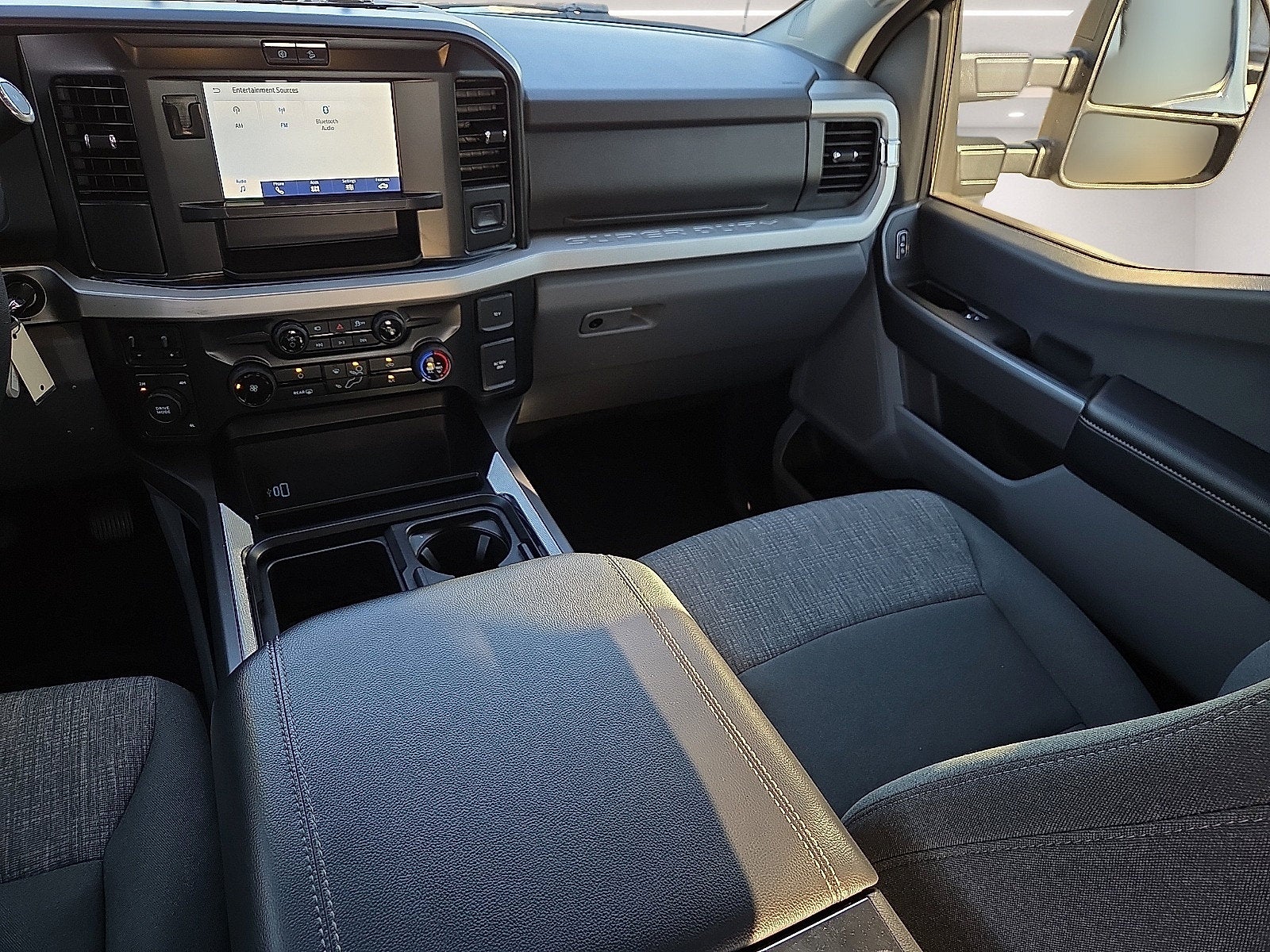 2025 Ford F-450SD XLT DRW