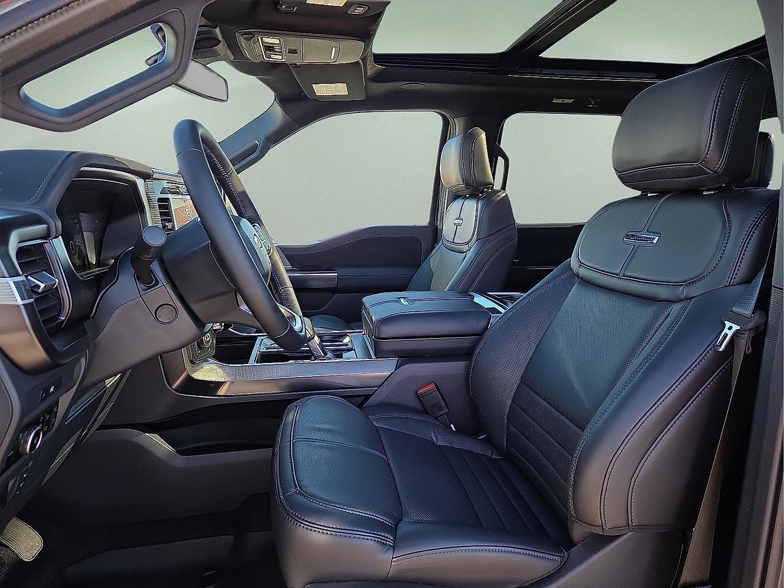 2025 Ford F-150 Platinum