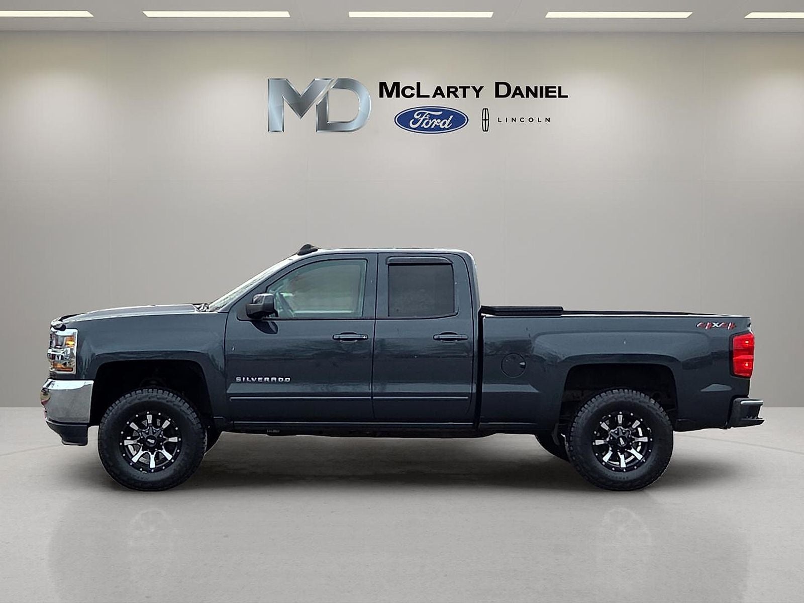 2018 Chevrolet Silverado 1500 LT LT1