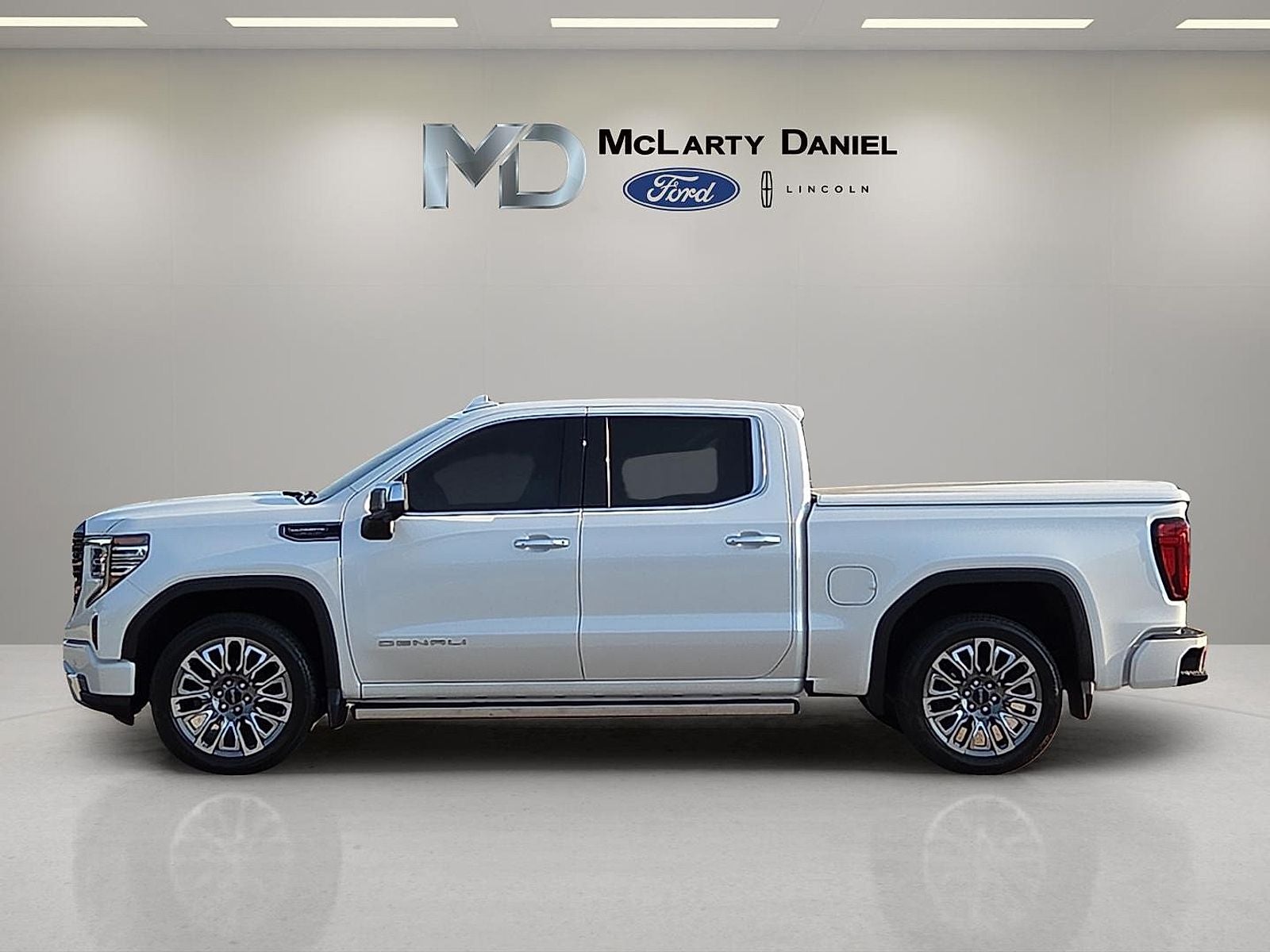 2025 GMC Sierra 1500 Denali Ultimate