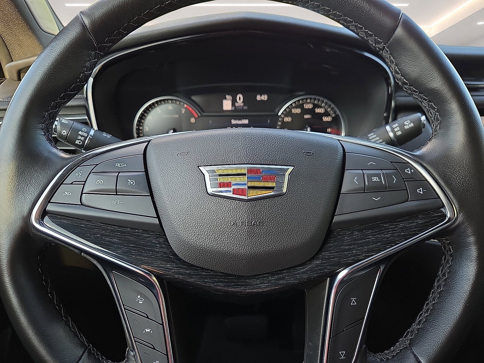 2022 Cadillac XT5 Premium Luxury