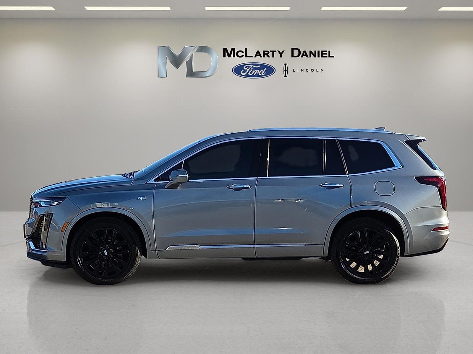 2024 Cadillac XT6 Luxury