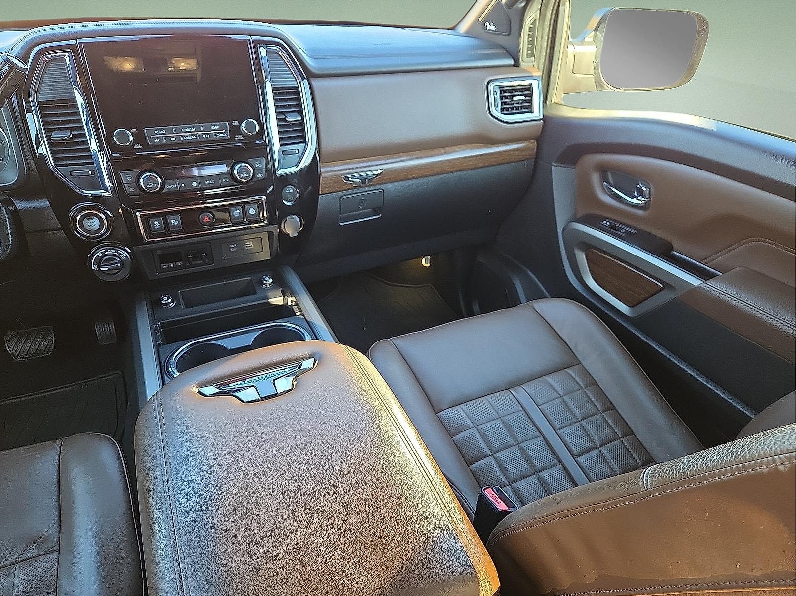 2020 Nissan Titan Platinum Reserve