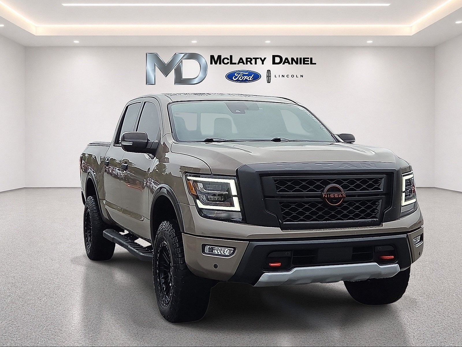2023 Nissan Titan PRO-4X