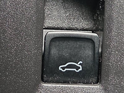 2022 Volkswagen Atlas Cross Sport 3.6L V6 SEL Premium R-Line