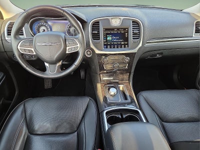 2022 Chrysler 300 Touring