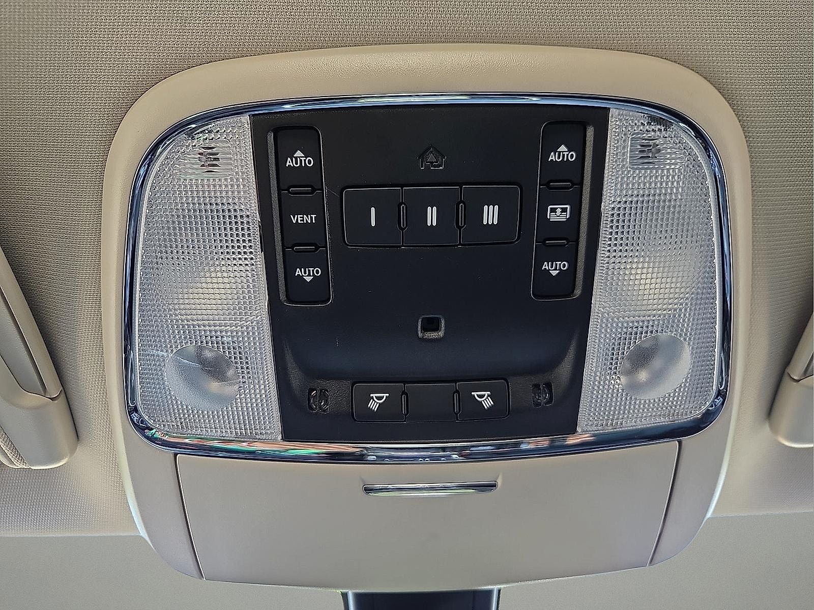2022 Chrysler 300 Touring