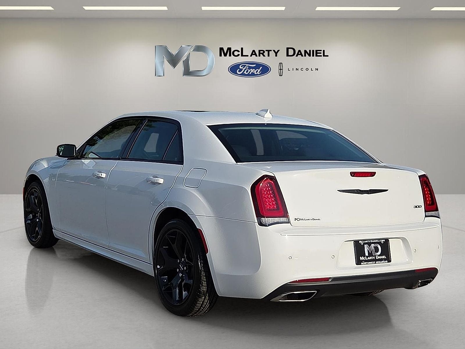 2022 Chrysler 300 Touring