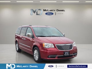 2013 Chrysler Town &amp; Country Limited