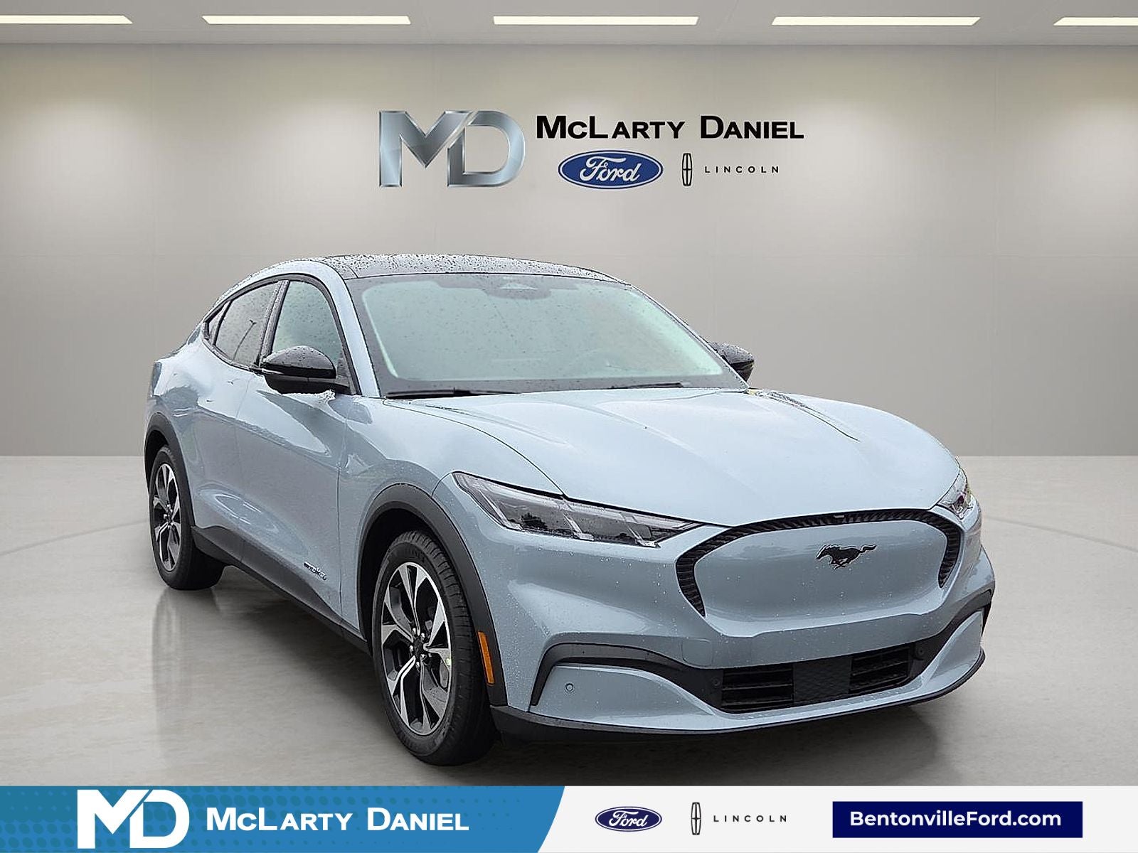 2025 Ford Mustang Mach-E Select