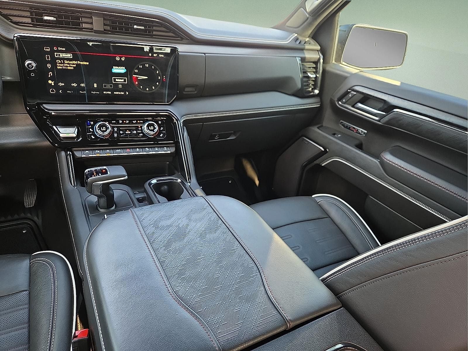 2023 GMC Sierra 1500 AT4X