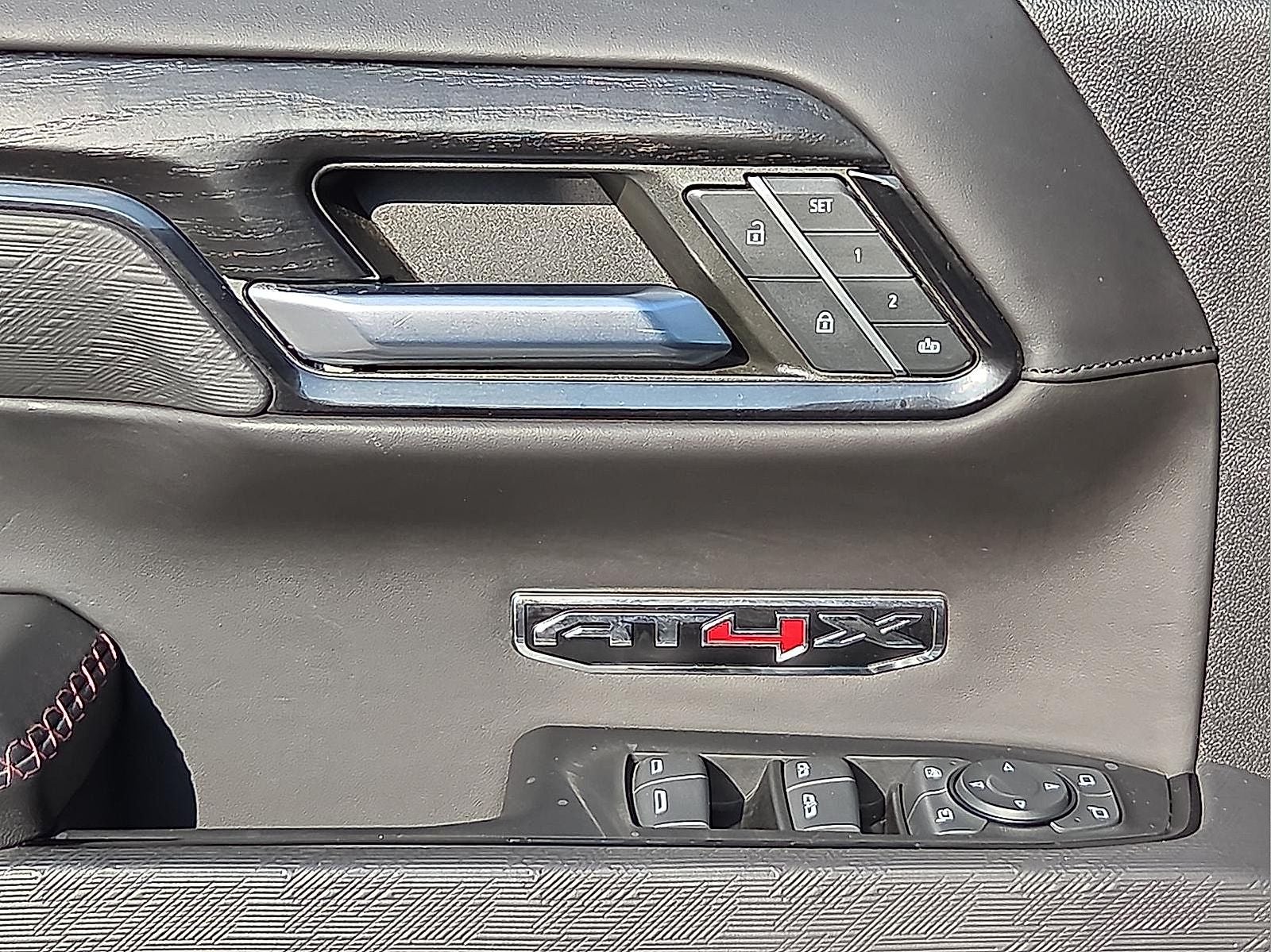 2023 GMC Sierra 1500 AT4X