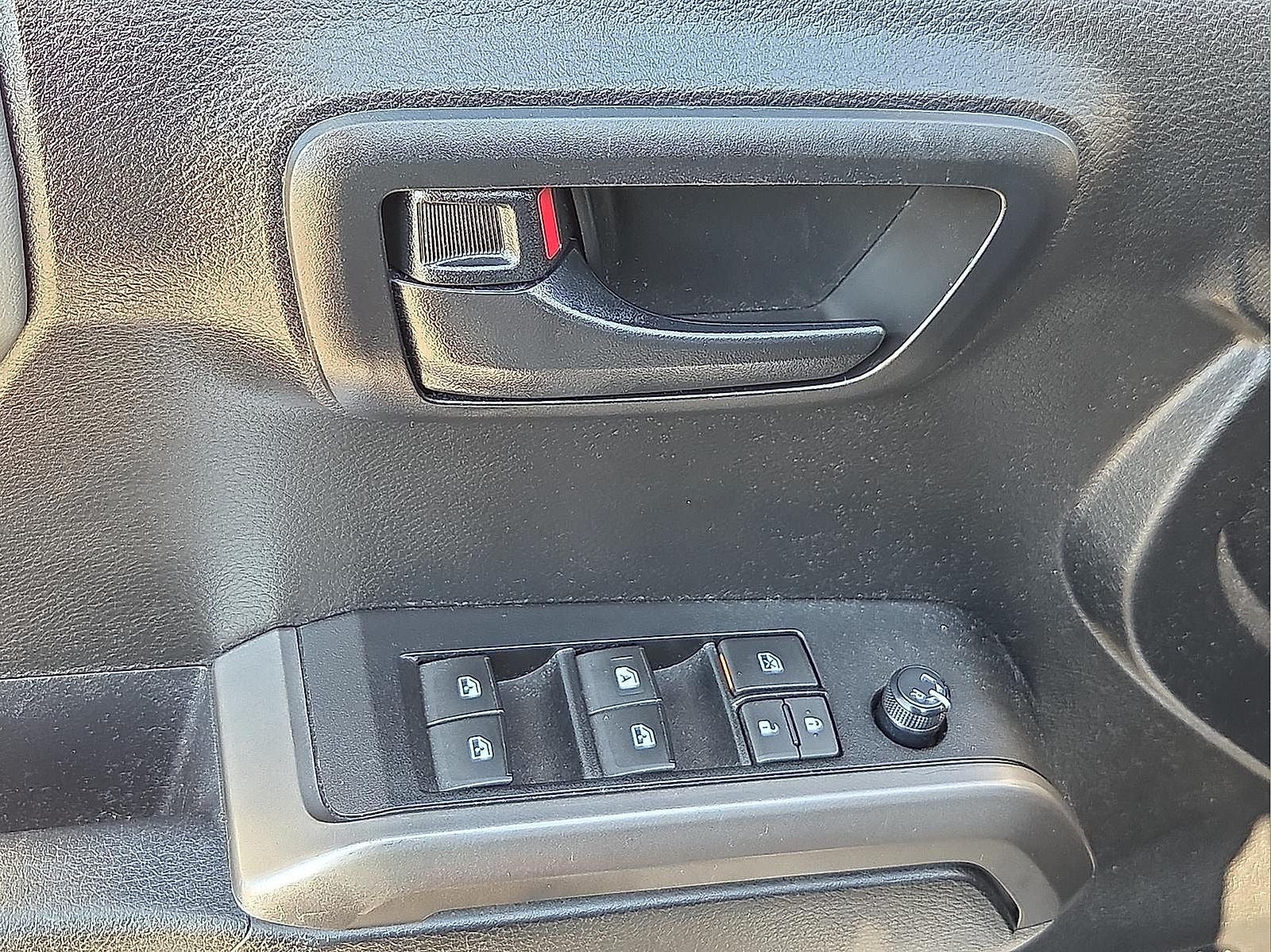 2022 Toyota Tacoma SR5 V6