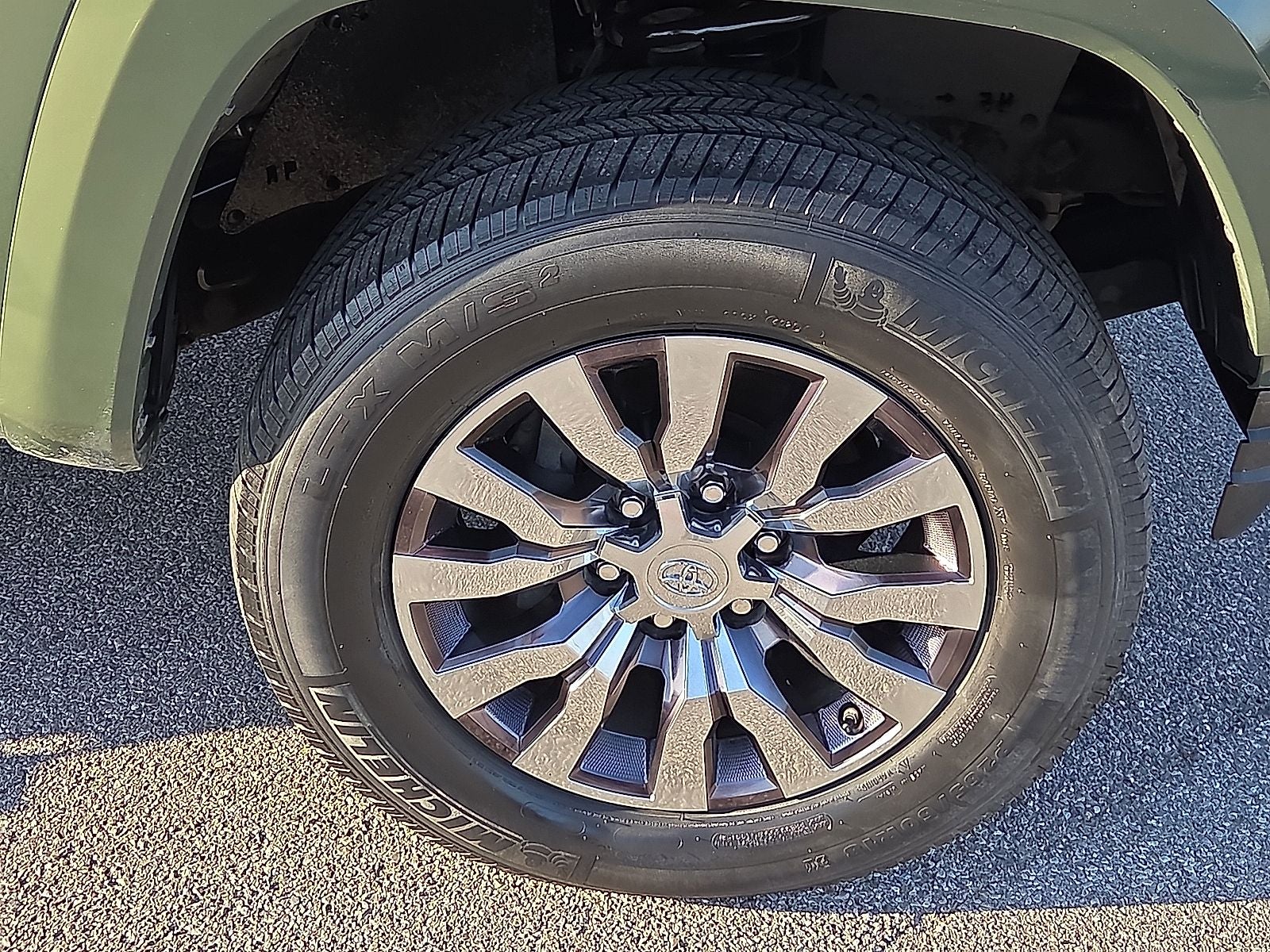 2021 Toyota Tacoma Limited V6