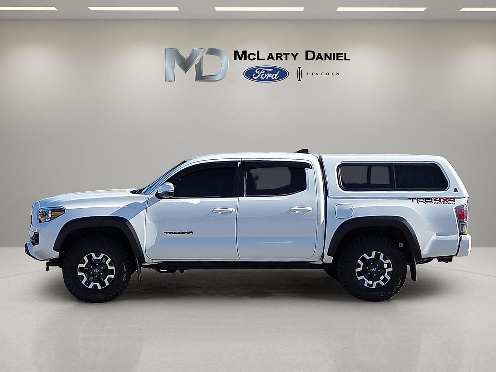 2023 Toyota Tacoma TRD Sport V6