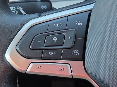 2025 Volkswagen Taos 1.5T SE