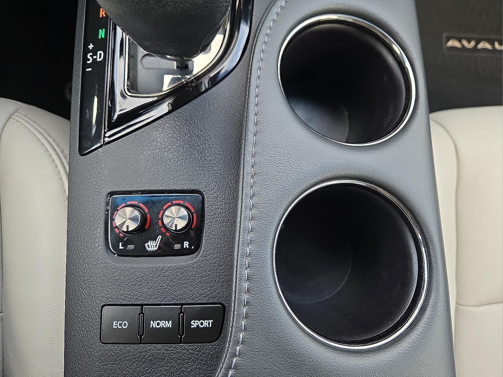 2018 Toyota Avalon XLE Premium