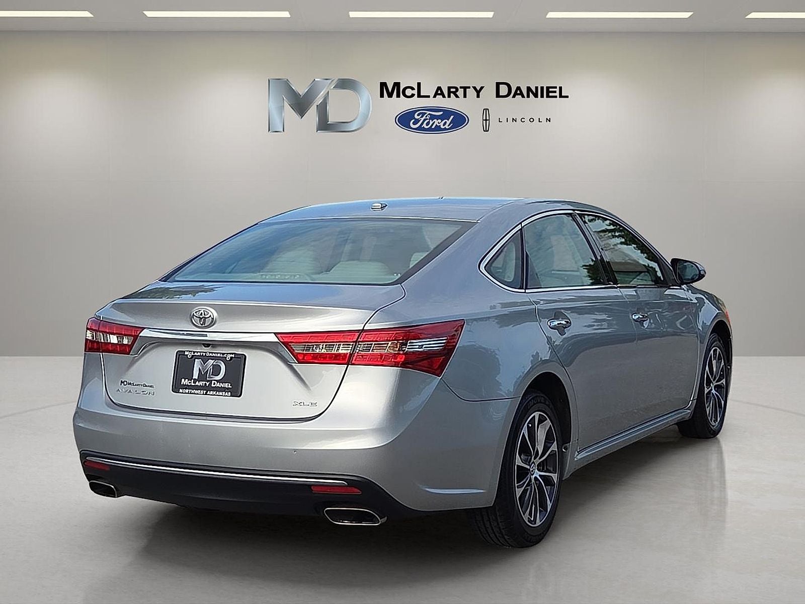 2018 Toyota Avalon XLE Premium